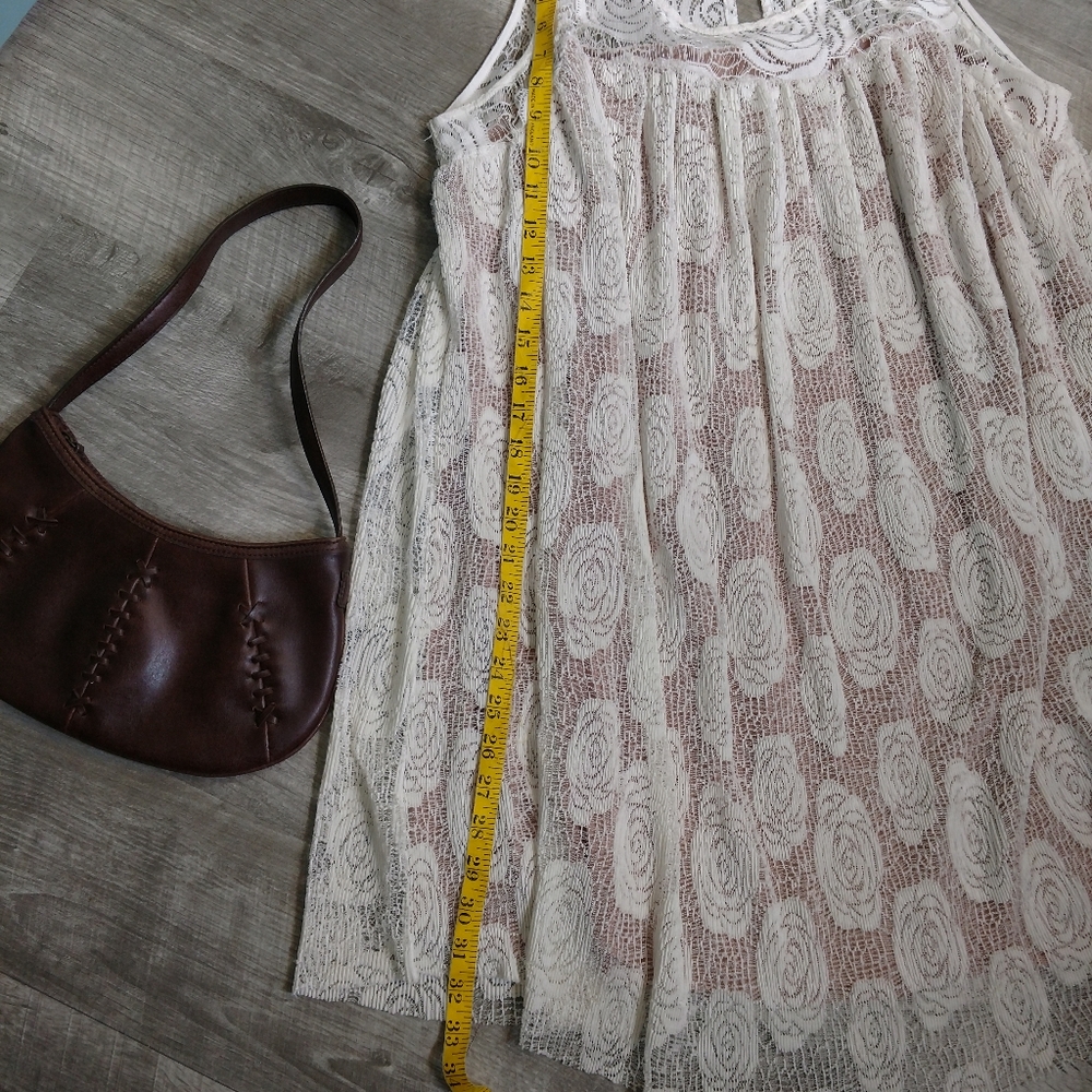 💜Host Pick💜 Umgee White floral lace dress - Picture 6 of 8
